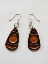 Load image into Gallery viewer, Ripple Teardrop Earrings
